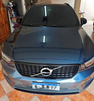 VOLVO XC40 1.5 T5 RECHARGE R-DESIGN GEARTRONIC